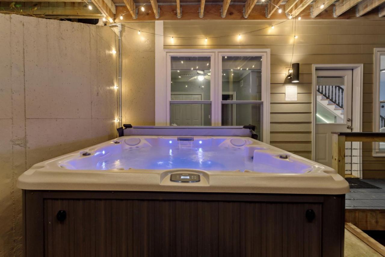 Lanier Landing - Private Dock Hot Tub Game Room Гейнсвилл Экстерьер фото