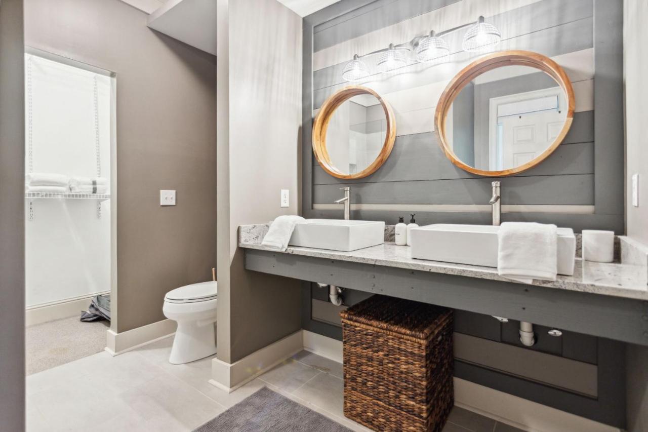 Lanier Landing - Private Dock Hot Tub Game Room Гейнсвилл Экстерьер фото
